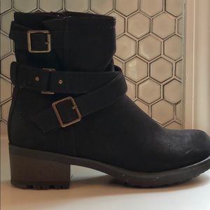 White Mountain Dark Brown Suede Ankle Boots